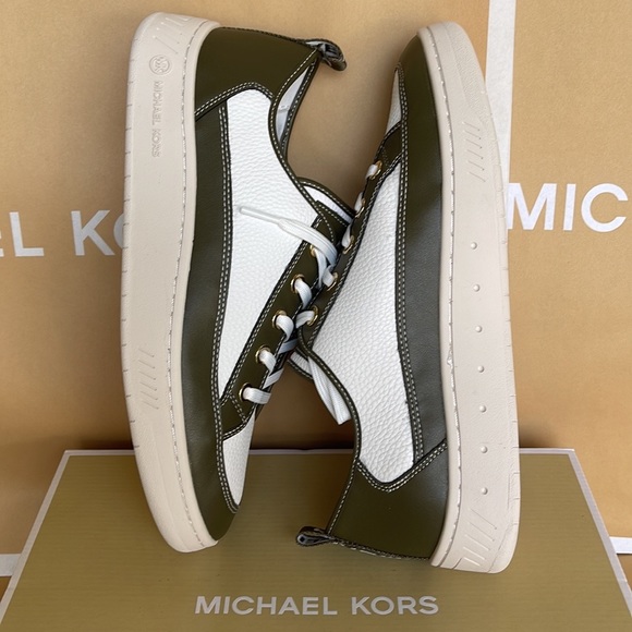 MICHAEL KORS
SHEA LACE UP
FAUX LEATHER
49F3SHFSIL
OLIVE
NEW - Picture 12 of 16